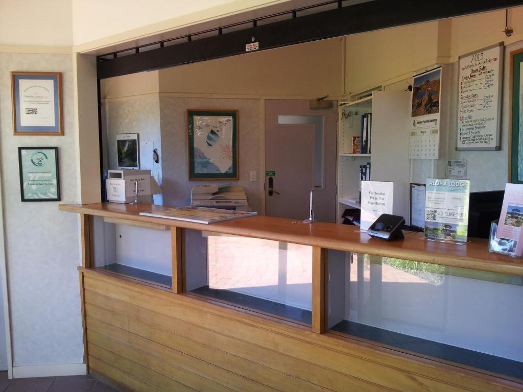 Aloha Lodge Beachside Accommodation เนลสัน ภายนอก รูปภาพ