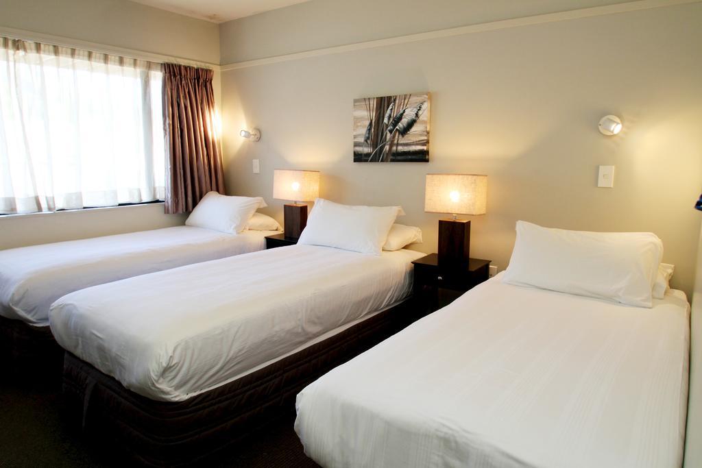 Aloha Lodge Beachside Accommodation เนลสัน ภายนอก รูปภาพ