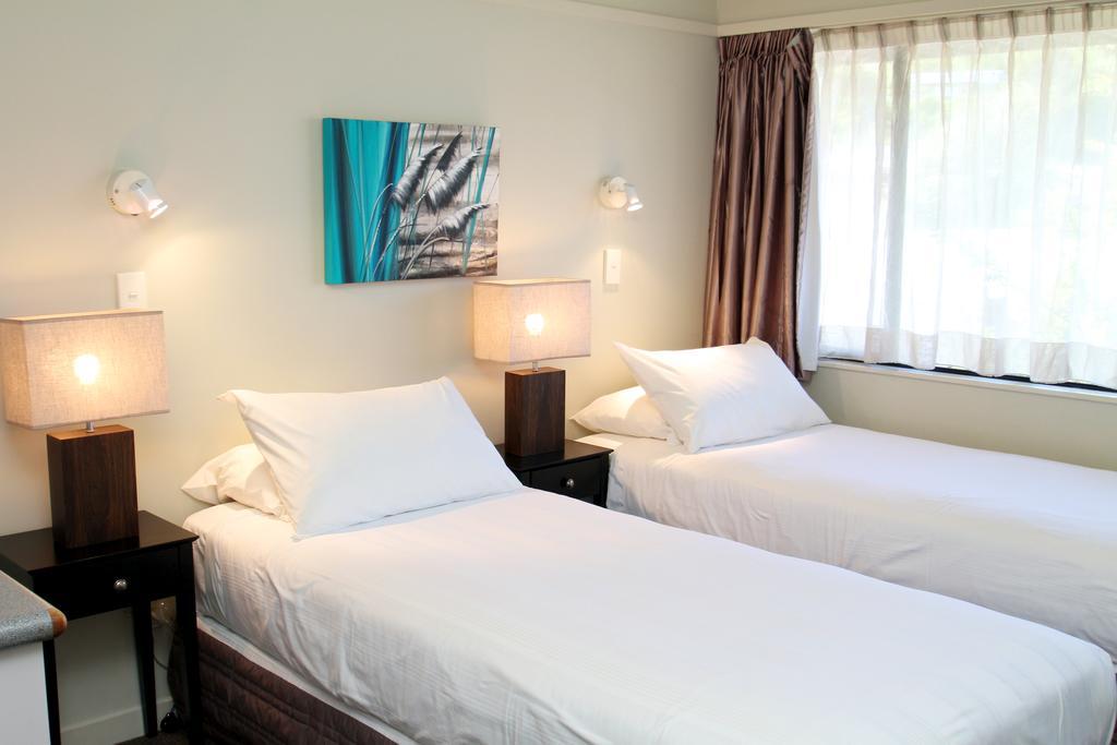 Aloha Lodge Beachside Accommodation เนลสัน ภายนอก รูปภาพ