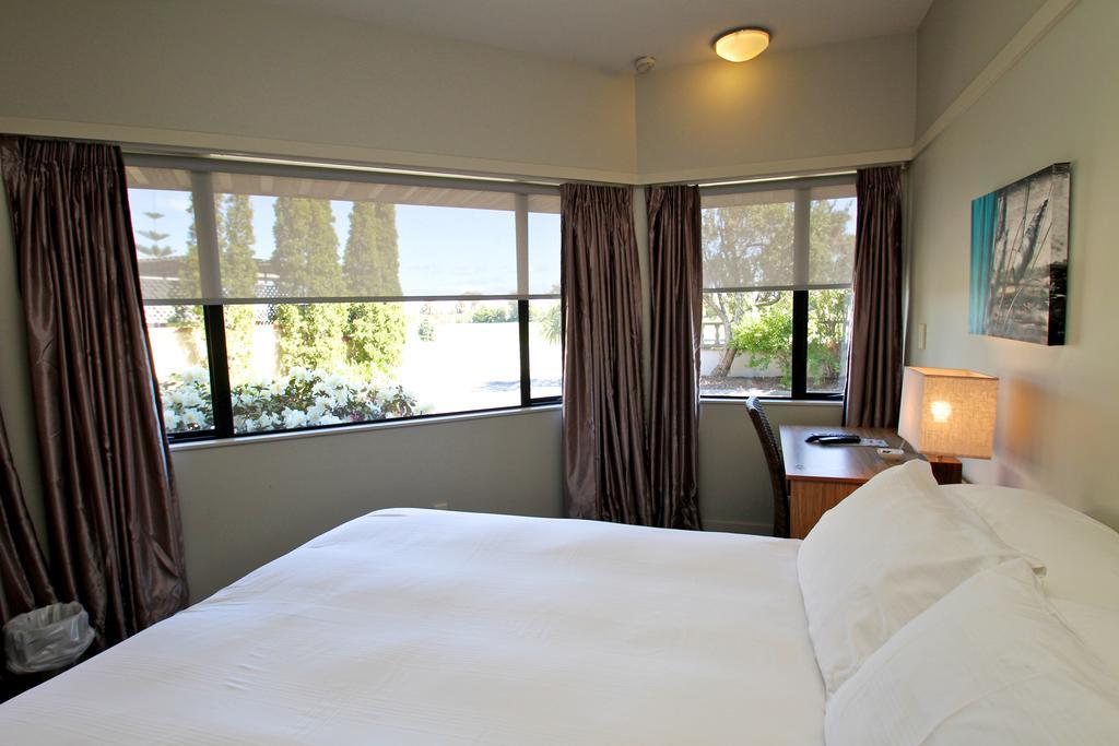Aloha Lodge Beachside Accommodation เนลสัน ภายนอก รูปภาพ