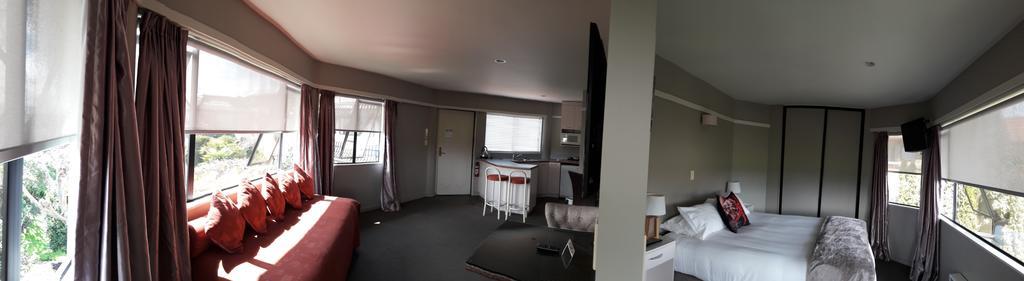 Aloha Lodge Beachside Accommodation เนลสัน ภายนอก รูปภาพ