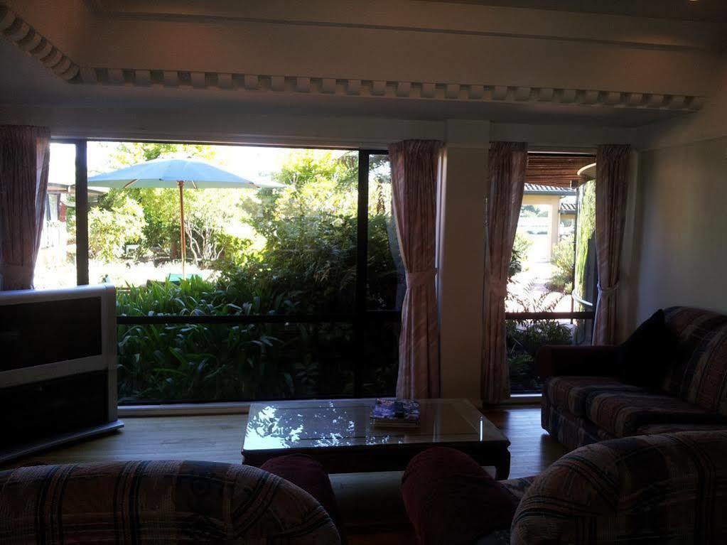 Aloha Lodge Beachside Accommodation เนลสัน ภายนอก รูปภาพ