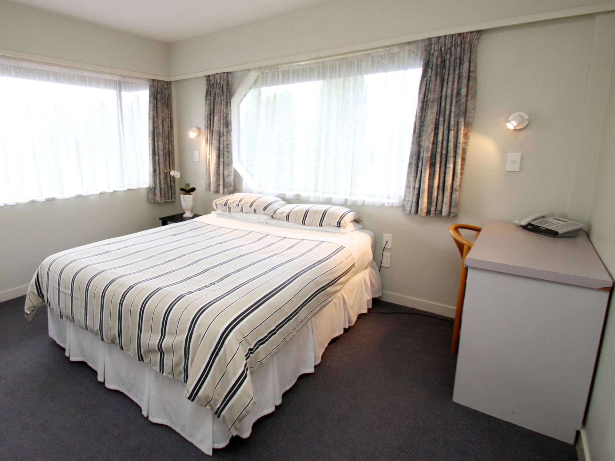 Aloha Lodge Beachside Accommodation เนลสัน ภายนอก รูปภาพ